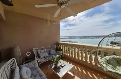 Apartment - 2 Bedrooms - 2 Bathrooms for rent in West Porto Drive - Porto Arabia - The Pearl Island - Doha