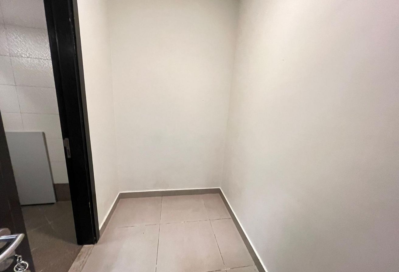 LUXURY 2BEDROOM PLUS MAID WITH BIG BACKYARD thumbnail 8
