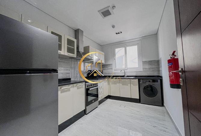 55781853 - Property Image 2