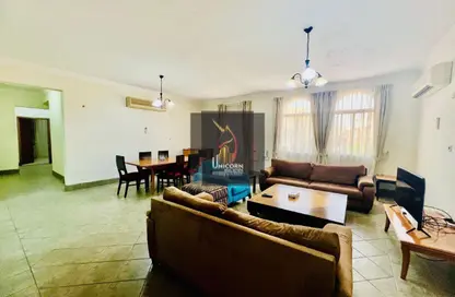 Apartment - 2 Bedrooms - 3 Bathrooms for rent in Al Sadd Road - Al Sadd - Doha