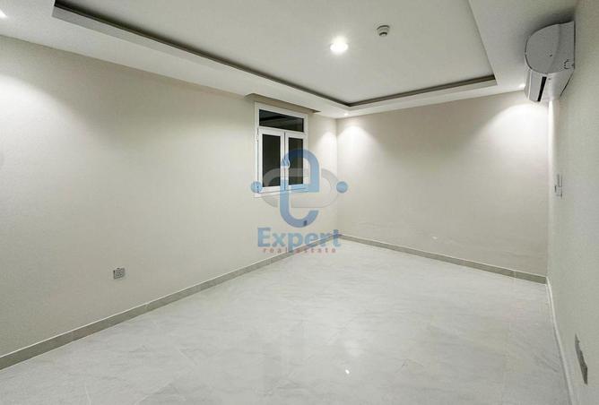 60443794 - Property Image 3