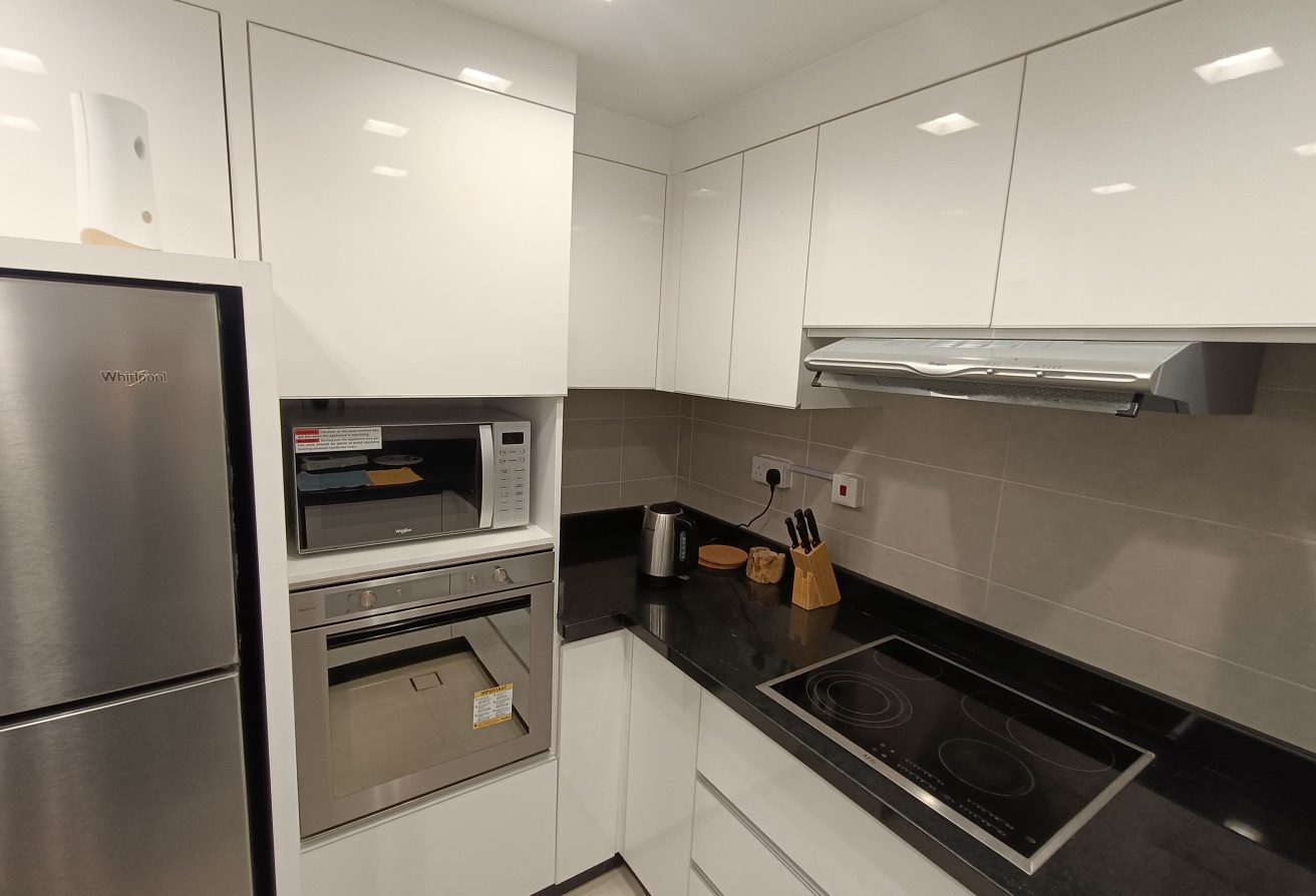 Studio Fully Furnished | Bills Included | sea view thumbnail 8