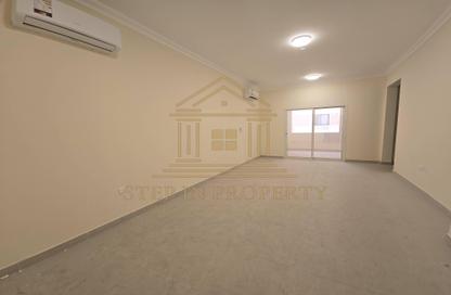 Apartment - 3 Bedrooms - 2 Bathrooms for rent in Anas Street - Fereej Bin Mahmoud North - Fereej Bin Mahmoud - Doha Apartment - 3 Bedrooms - 2 Bathrooms for rent in Anas Street - Fereej Bin Mahmoud North - Fereej Bin Mahmoud - Doha
