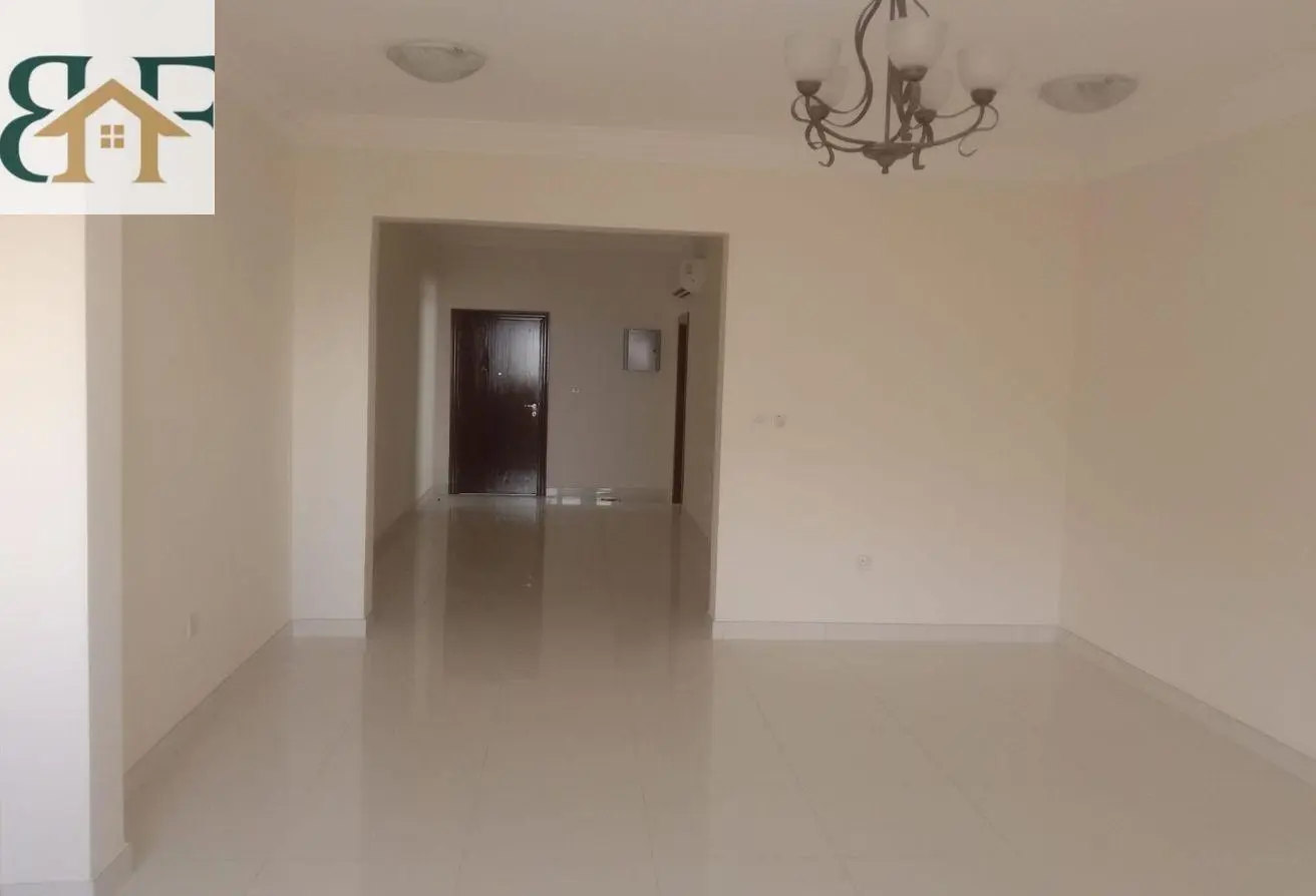 63476576 - Property Main Image