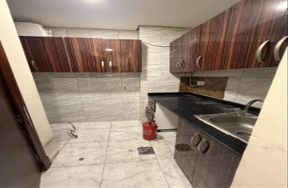 مجمع سكني - 1 حمام للايجار في الوكرة - الوكرة - الوكرة