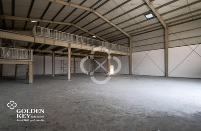 Warehouse - Studio - 1 for rent in East Industrial Street - Birkat Al Awamer - Al Wakra