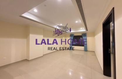 Apartment - 1 Bedroom - 2 Bathrooms for rent in East Porto Drive - Porto Arabia - The Pearl Island - Doha