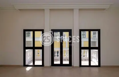Apartment - 1 Bedroom - 2 Bathrooms for sale in Carnaval - Qanat Quartier - The Pearl Island - Doha