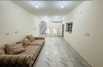 Villa - Studio - 1 Bathroom for rent in Al Nuaija Street - Al Nuaija - Doha
