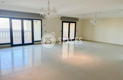 Apartment - 2 Bedrooms - 3 Bathrooms for sale in East Porto Drive - Porto Arabia - The Pearl Island - Doha