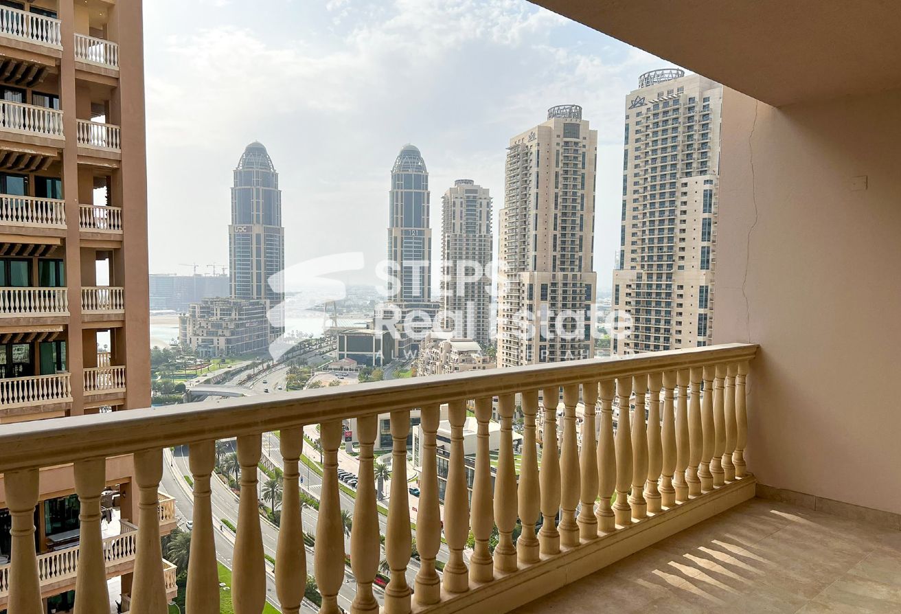 Full Sea View Apartment for Sale in Porto Arabia