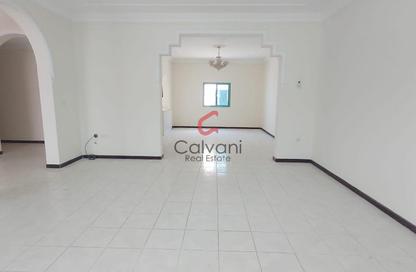 Compound - 3 Bedrooms - 3 Bathrooms for rent in Bu Hamour Street - Abu Hamour - Doha