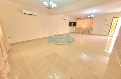 Villa - 3 Bedrooms - 3 Bathrooms for rent in Al Maamoura - Al Maamoura - Doha