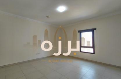 Apartment - 1 Bedroom - 1 Bathroom for rent in Porto Arabia - The Pearl Island - Doha