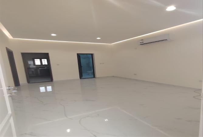 52318843 - Property Image 2