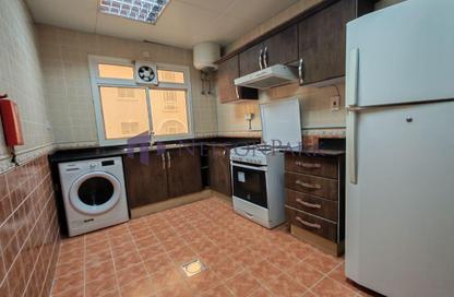 Apartment - 2 Bedrooms - 2 Bathrooms for rent in Al Sadd Road - Al Sadd - Doha