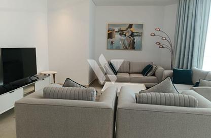Penthouse - 3 Bedrooms - 3 Bathrooms for rent in Floresta Gardens - Floresta Gardens - The Pearl Island - Doha