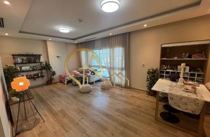 Apartment - 1 Bedroom - 2 Bathrooms for sale in Al Erkyah City - Lusail