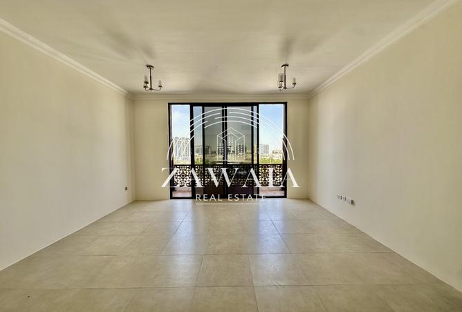 54492381 - Property Image 2