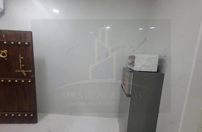 Apartment - Studio - 1 Bathroom for rent in Old Al Ghanim - Al Ghanim - Doha