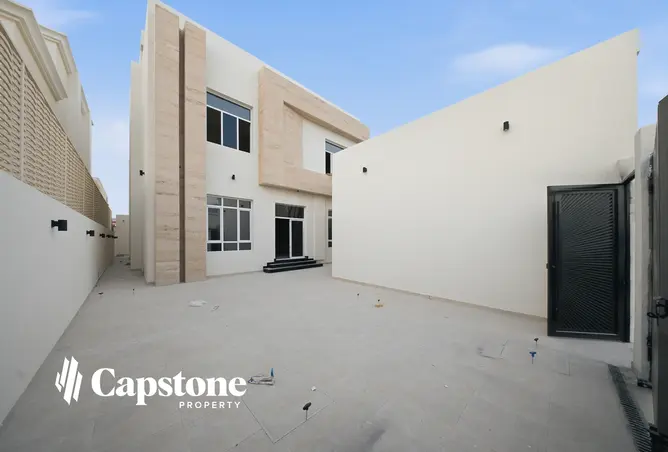 63313585 - Property Image 3