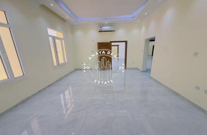 Villa - Studio - 1 Bathroom for rent in Souk Al gharaffa - Al Gharrafa - Doha Villa - Studio - 1 Bathroom for rent in Souk Al gharaffa - Al Gharrafa - Doha