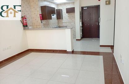 Apartment - 2 - 2 for rent in Al Mansoura - Al Mansoura - Doha