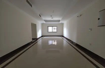 Apartment - 3 Bedrooms - 3 Bathrooms for rent in Old Airport Road - Old Airport Road - Doha