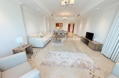 Apartment - 2 Bedrooms - 3 Bathrooms for rent in East Porto Drive - Porto Arabia - The Pearl Island - Doha