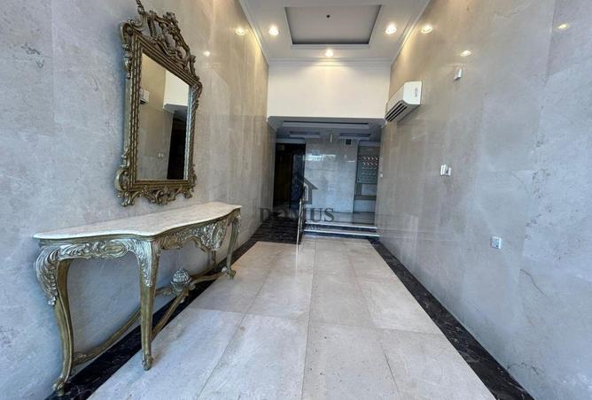 53426117 - Property Image 2