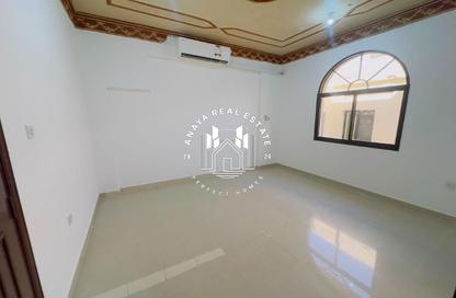 Villa - Studio - 1 Bathroom for rent in Bu Hamour Street - Abu Hamour - Doha