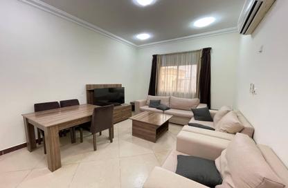 Apartment - 1 Bedroom - 1 Bathroom for rent in Umm Ghwailina Comm - Umm Ghuwalina - Umm Ghuwailina - Doha
