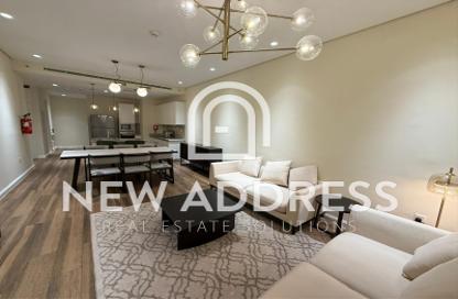 Apartment - 2 Bedrooms - 3 Bathrooms for rent in The Pearl Island - Doha
