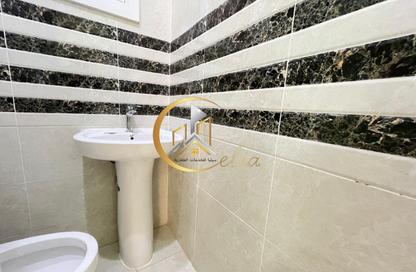 Apartment - 2 Bedrooms - 3 Bathrooms for rent in Al Nasr Street - Al Nasr - Doha Apartment - 2 Bedrooms - 3 Bathrooms for rent in Al Nasr Street - Al Nasr - Doha