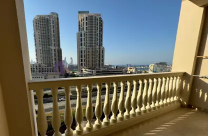 Apartment - 1 Bedroom - 2 Bathrooms for rent in East Porto Drive - Porto Arabia - The Pearl Island - Doha