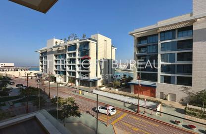 Apartment - 2 Bedrooms - 3 Bathrooms for rent in Crystal Residence - Gewan Island - The Pearl Island - Doha