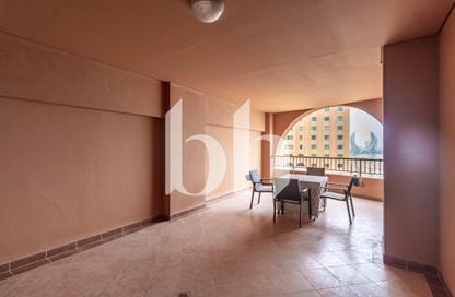 Apartment - 1 Bedroom - 2 Bathrooms for rent in West Porto Drive - Porto Arabia - The Pearl Island - Doha