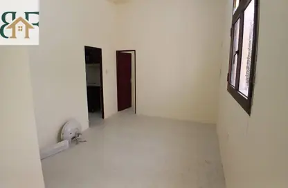 شقة - غرفة نوم - 1 حمام للايجار في فريج بن محمود الشمالي - فريج بن محمود - الدوحة