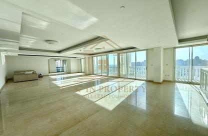 Apartment - 4 Bedrooms - 6 Bathrooms for rent in Viva East - Viva Bahriyah - The Pearl Island - Doha