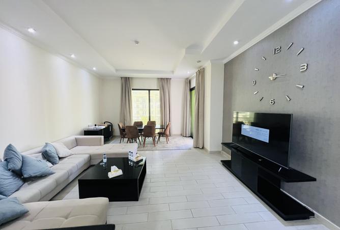 1001713 - Property Image 2