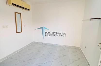 Apartment - Studio - 1 for rent in Al Duhail - Al Duhail - Doha