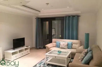 Apartment - 1 Bedroom - 2 Bathrooms for rent in West Porto Drive - Porto Arabia - The Pearl Island - Doha