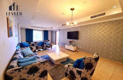 Apartment - 1 Bedroom - 2 Bathrooms for rent in East Porto Drive - Porto Arabia - The Pearl Island - Doha Apartment - 1 Bedroom - 2 Bathrooms for rent in East Porto Drive - Porto Arabia - The Pearl Island - Doha