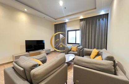 Apartment - 1 Bedroom - 2 Bathrooms for rent in Al Sadd Tourist Apartments - Al Sadd - Doha