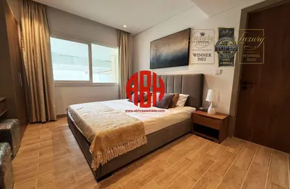 Apartment - 2 Bedrooms - 3 Bathrooms for rent in Corniche Road - Corniche Road - Doha