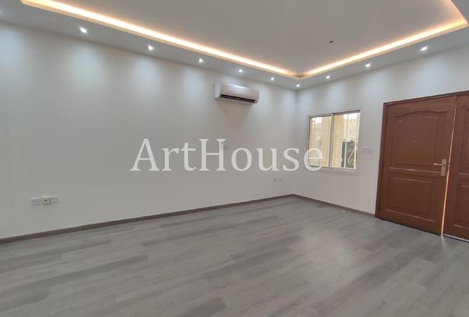 60166431 - Property Image 2