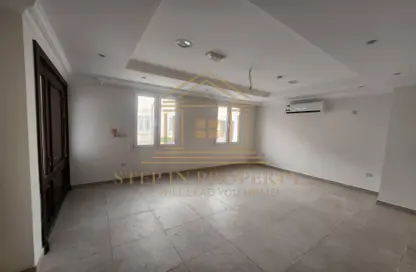 Villa - 6 Bedrooms - 6 Bathrooms for rent in Wadi Al Markh - Muraikh - AlMuraikh - Doha