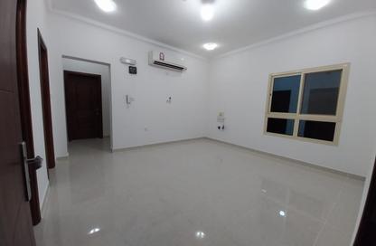 Apartment - 2 - 2 for rent in Bin Omran 35 - Fereej Bin Omran - Doha Apartment - 2 - 2 for rent in Bin Omran 35 - Fereej Bin Omran - Doha
