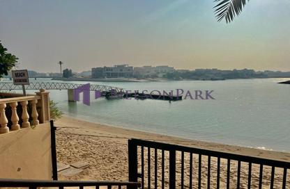 Villa - 4 Bedrooms - 4 Bathrooms for rent in East Gate - West Bay Lagoon - Doha
