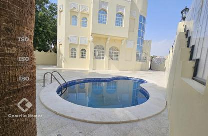 مجمع سكني - 5 غرف نوم - 6 حمامات للايجار في فلل واست باي لاغون - وست باي لاجون - بحيرة وست لاجون - الدوحة